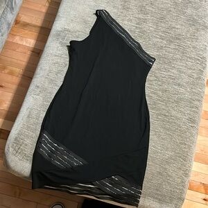One shoulder dress